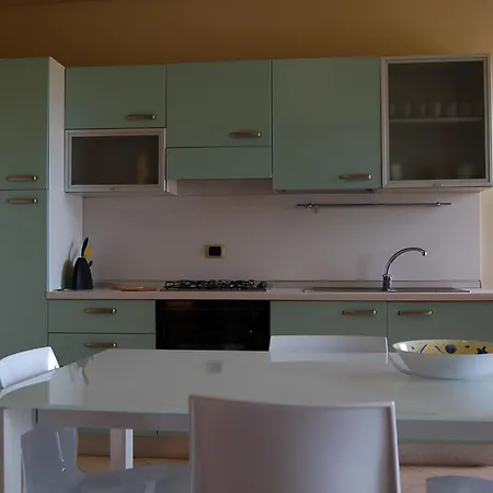 Apartment Wonderful Seafront Just Steps From The Village Beach Porto Pozzo
