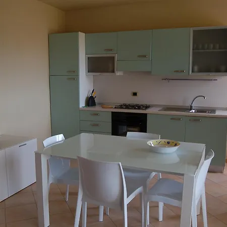 Appartamento Wonderful Seafront Just Steps From The Village Beach Porto Pozzo