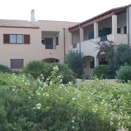 Appartamento Wonderful Seafront Just Steps From The Village Beach Porto Pozzo